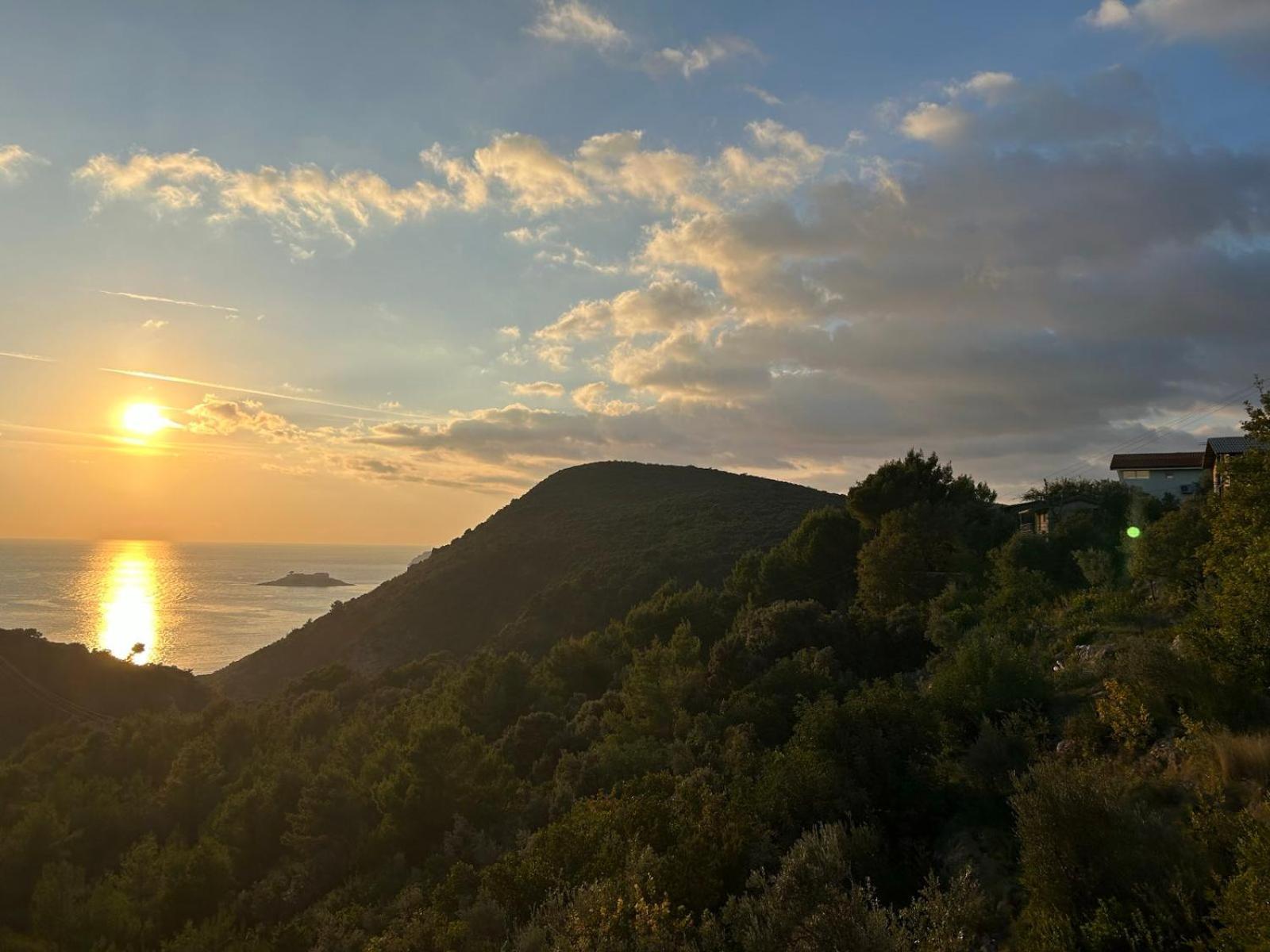 Appartamento Mongoose Herceg Novi Esterno foto